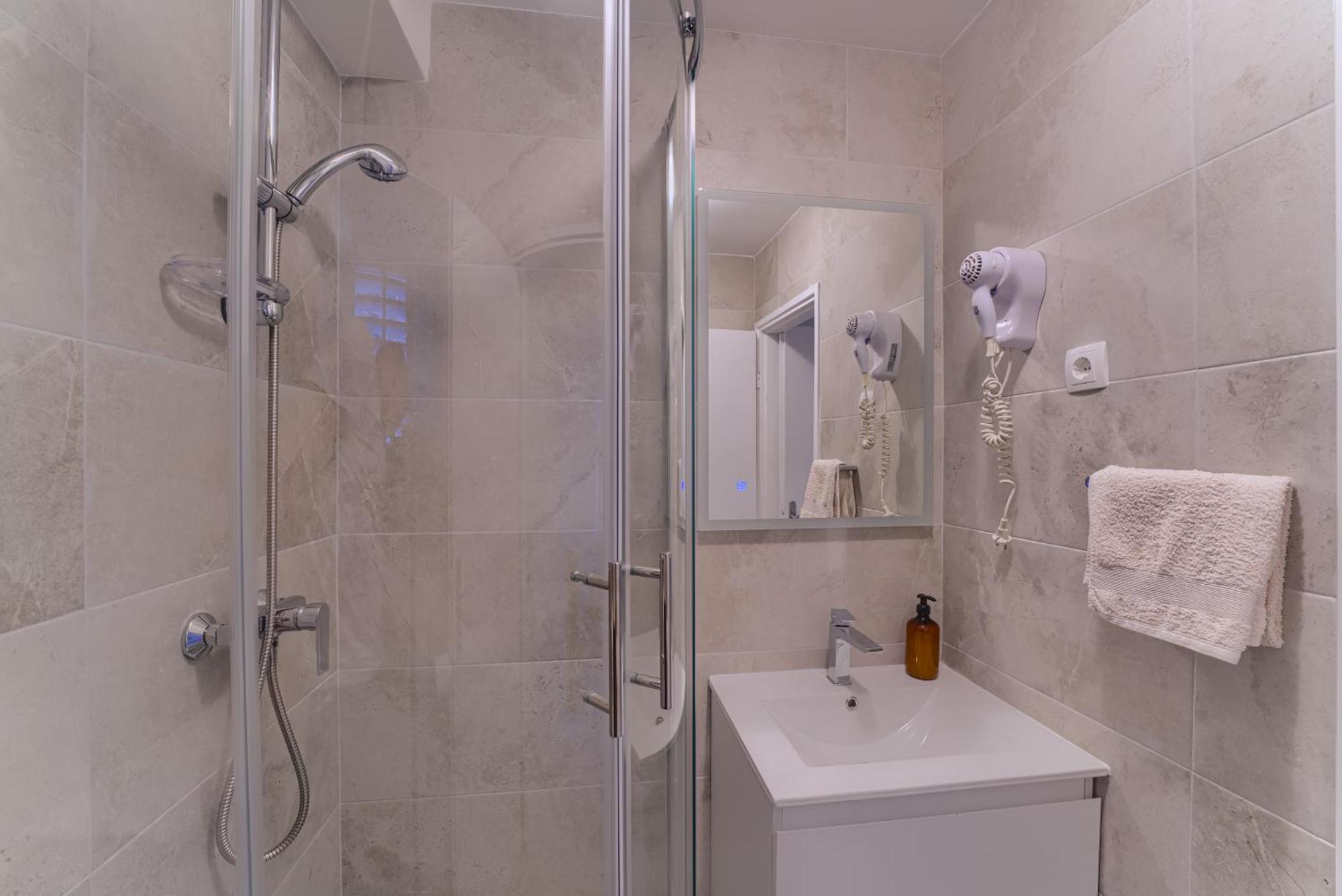 Guest House City Center كورتْشولا الغرفة الصورة